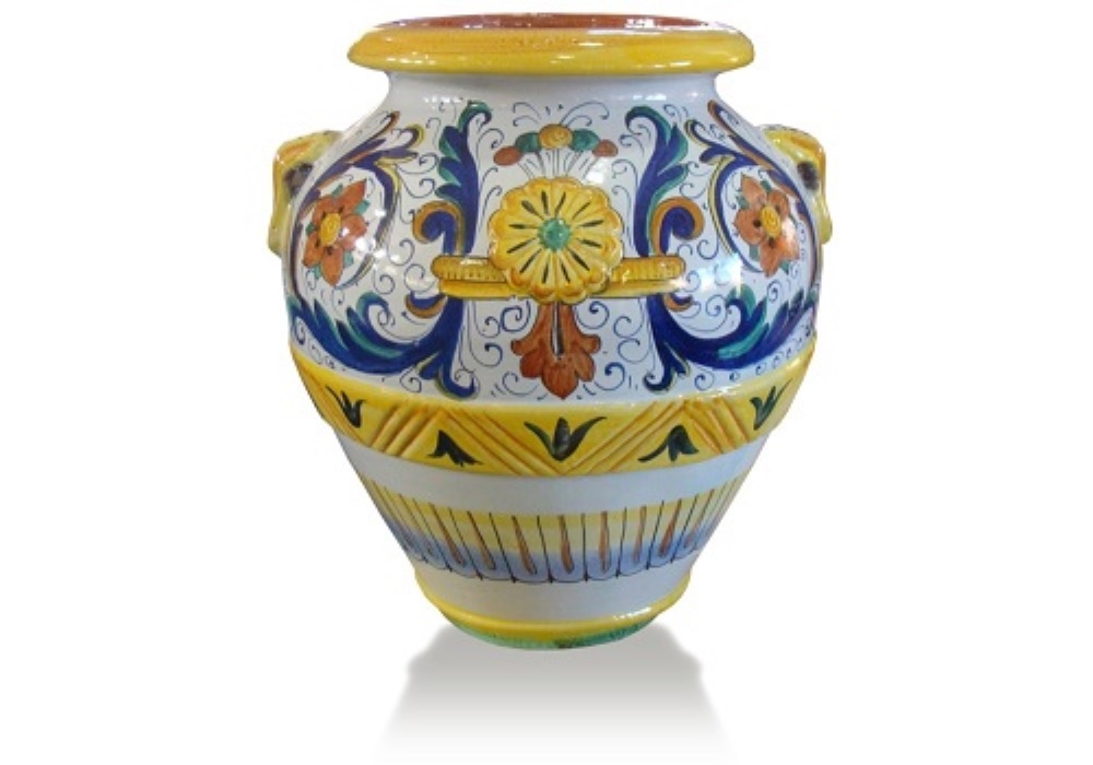 Vaso in ceramica di Caltagirone, decorato a mano con motivi floreali e colori vivaci.